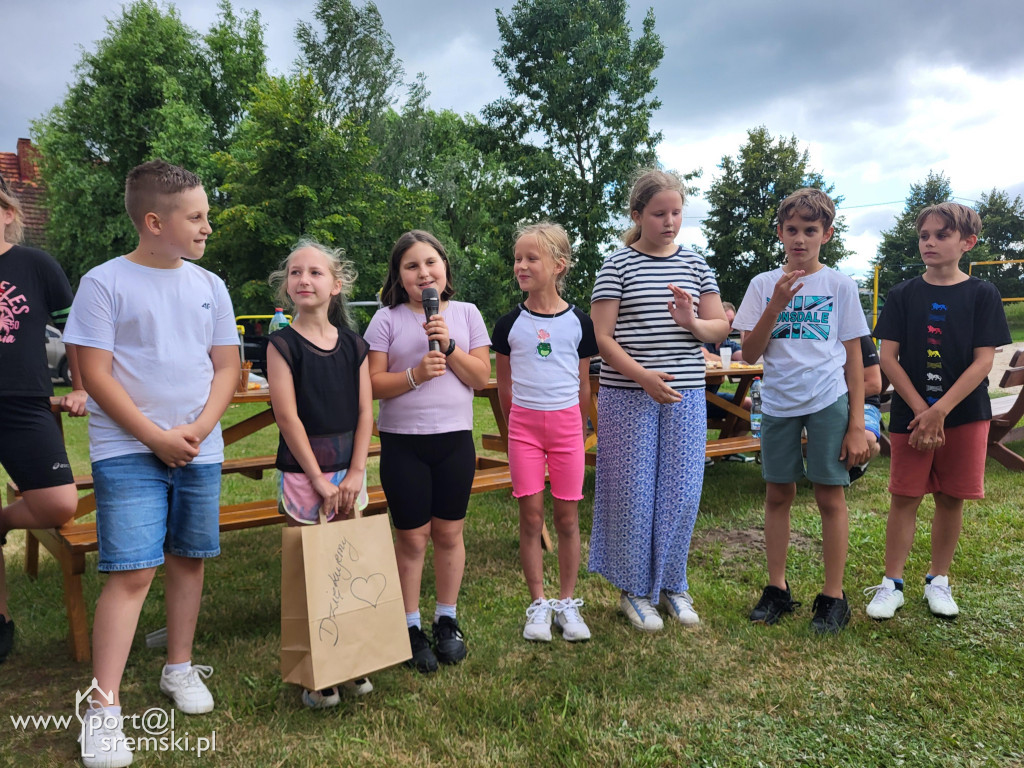 Zakończenie  klasy 3b z Dolska