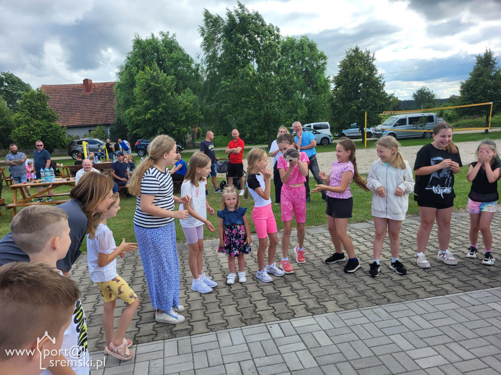 Zakończenie  klasy 3b z Dolska