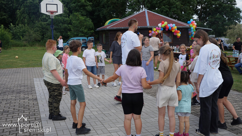 Zakończenie  klasy 3b z Dolska
