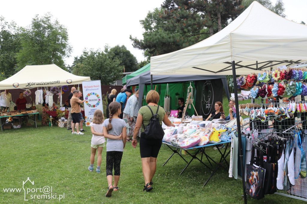 1. Festiwal Rękodzieła i Familijna Niedziela