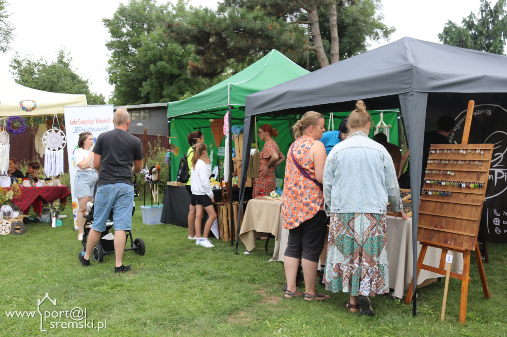 1. Festiwal Rękodzieła i Familijna Niedziela