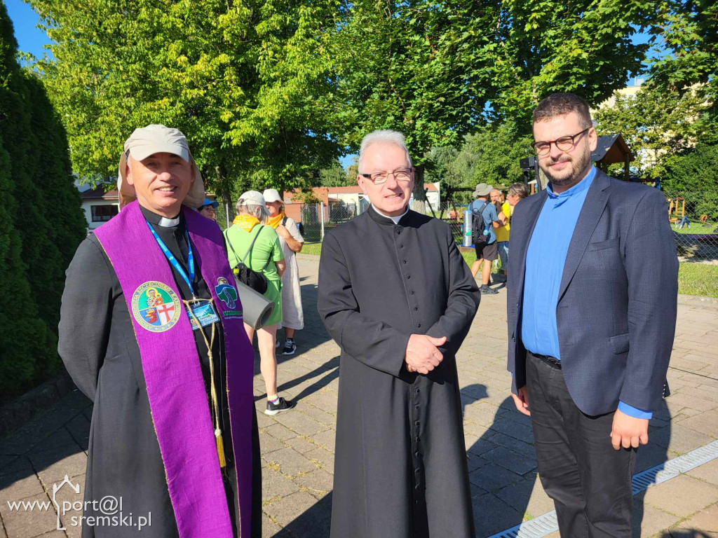Szczecińska Piesza Pielgrzymka - postój w Śremie