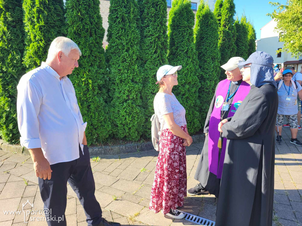 Szczecińska Piesza Pielgrzymka - postój w Śremie