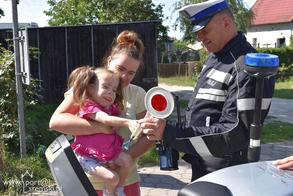 Policjanci spełnili marzenie chorej dziewczynki