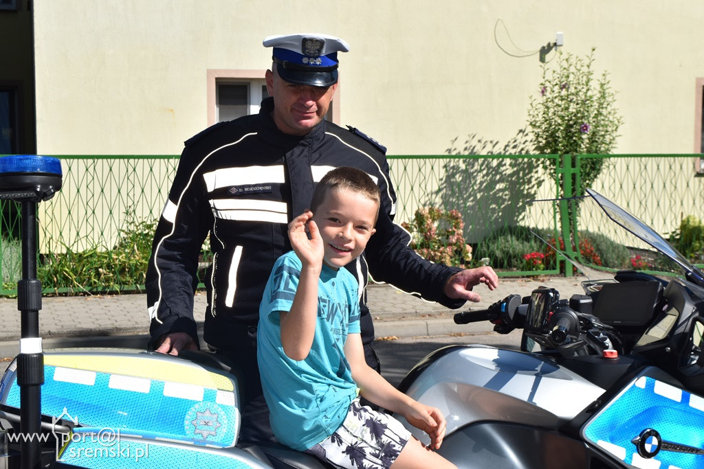 Policjanci spełnili marzenie chorej dziewczynki