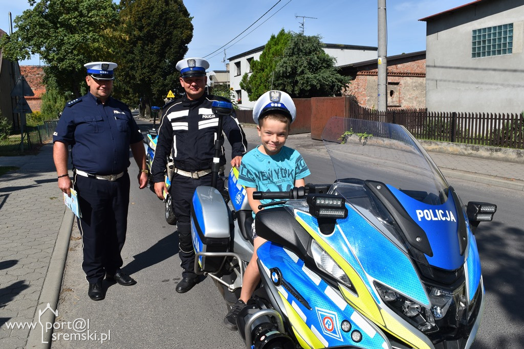 Policjanci spełnili marzenie chorej dziewczynki