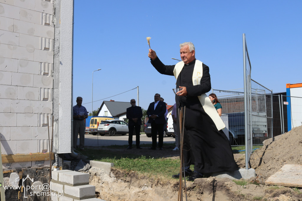 Poświęcenie rozbudowy schroniska w Nochowie