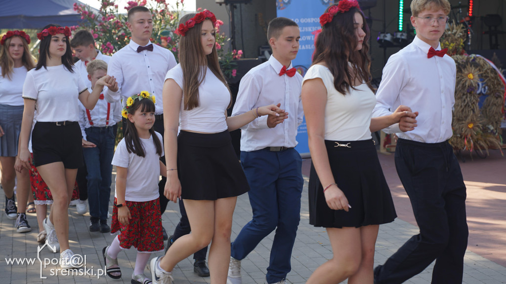 Dożynki w Masłowie
