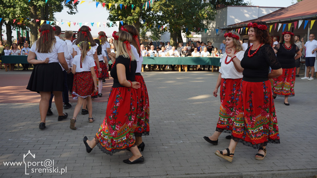 Dożynki w Masłowie