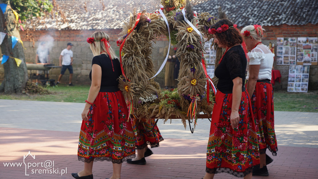 Dożynki w Masłowie