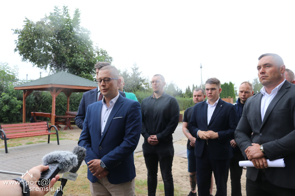 Konferencja Konfederacji ws. napaści w Śremie