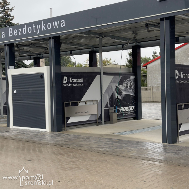 Nowoczesna myjnia samochodowa