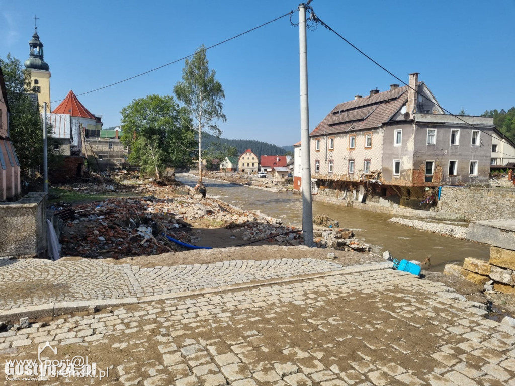 Pierwsze dary z powiatu gostyńskiego docierają do powodzian