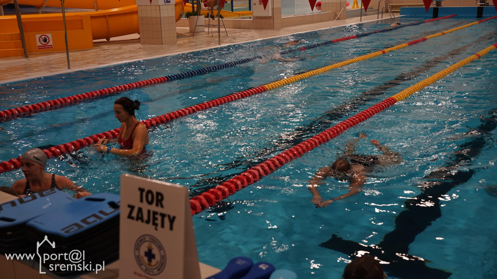 Płyniemy dla Stasia. IX Sztafeta Pływacka