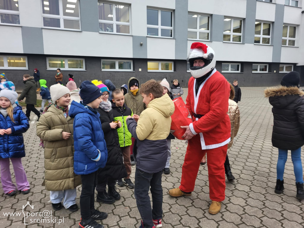 Motomikołaje przejechali ulicami Śremu