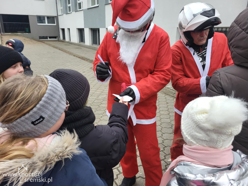 Motomikołaje przejechali ulicami Śremu
