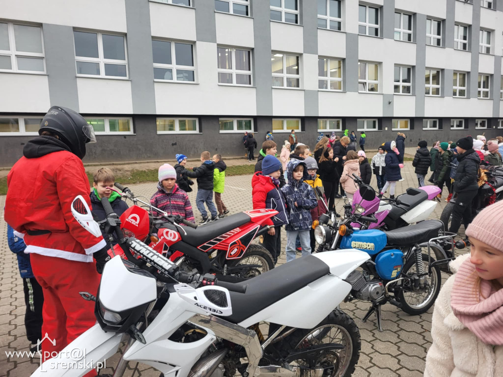 Motomikołaje przejechali ulicami Śremu