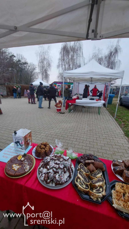 Kiermasz Świąteczny w schronisku