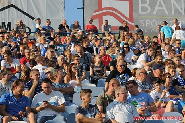 Byki lepsze od Rekinów