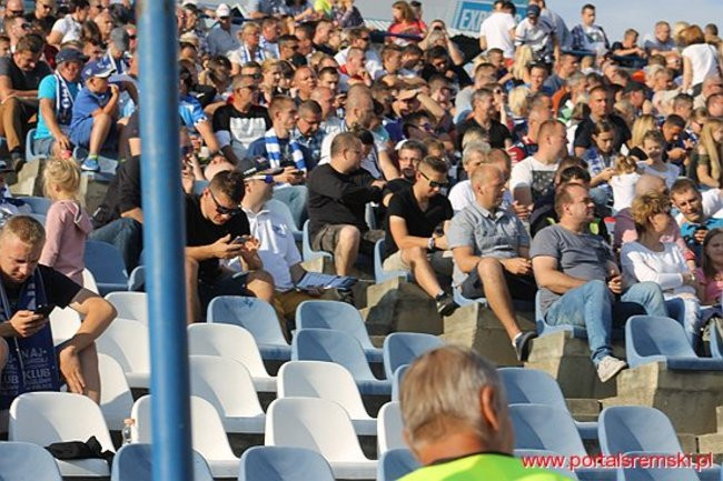 Byki lepsze od Rekinów