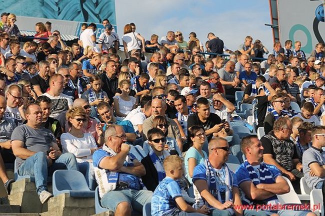 Byki lepsze od Rekinów