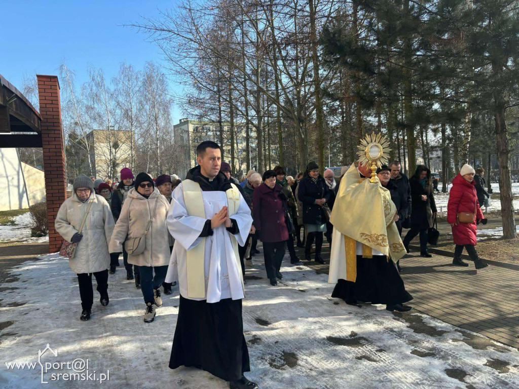 Przeniesienie Najświętszego Sakramentu w Parafii NSJ w Śremie: