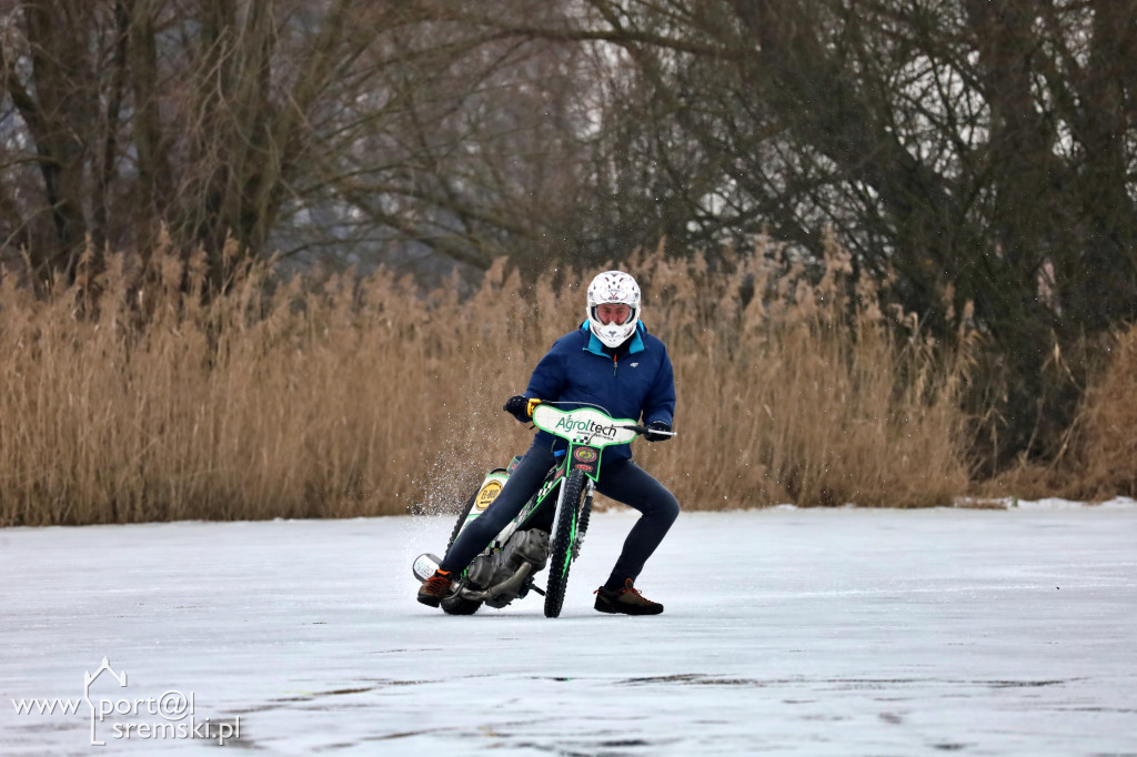 Amatorzy speedway,a na lodzie