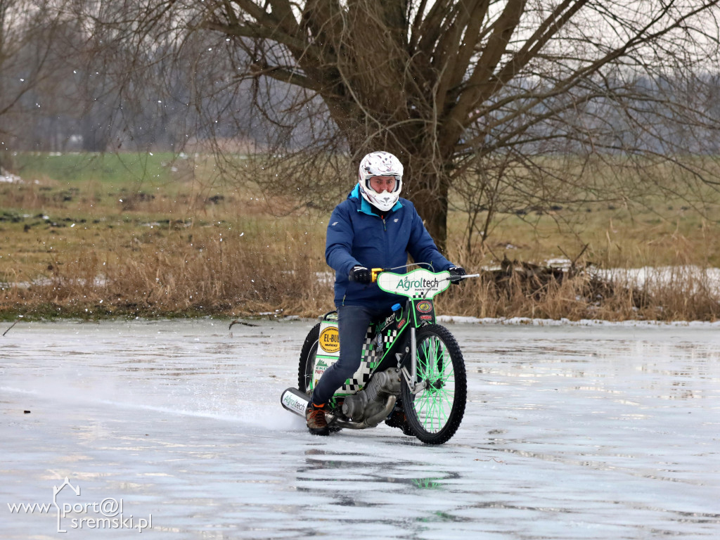 Amatorzy speedway,a na lodzie