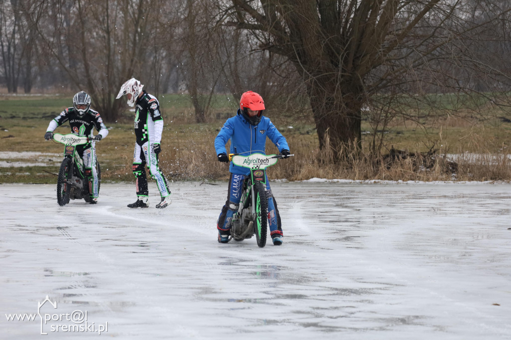 Amatorzy speedway,a na lodzie