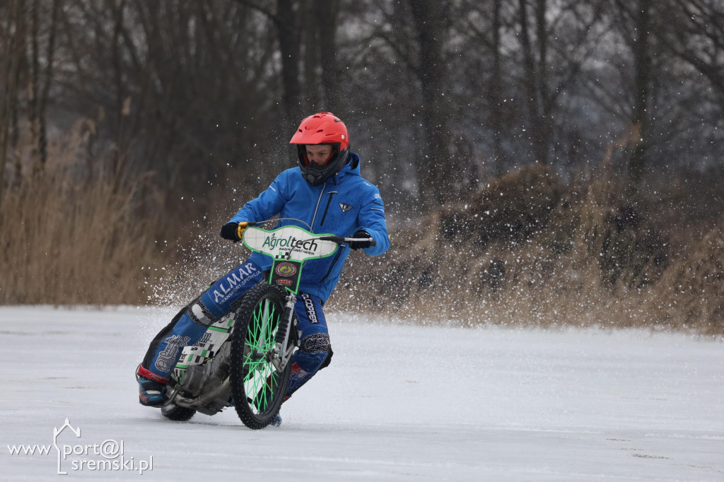 Amatorzy speedway,a na lodzie