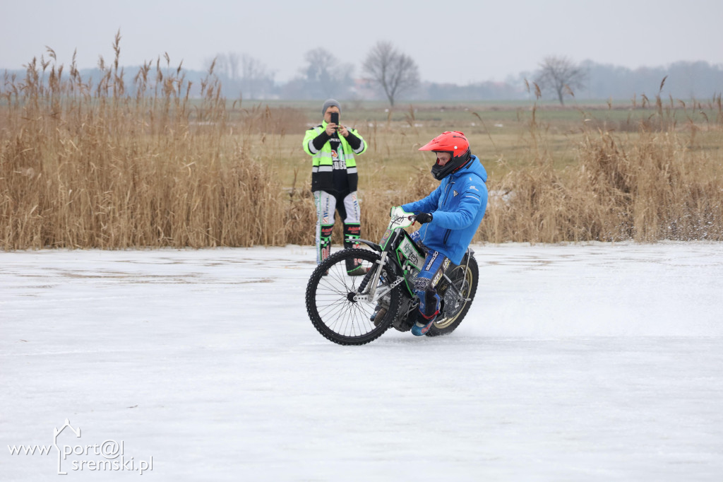 Amatorzy speedway,a na lodzie