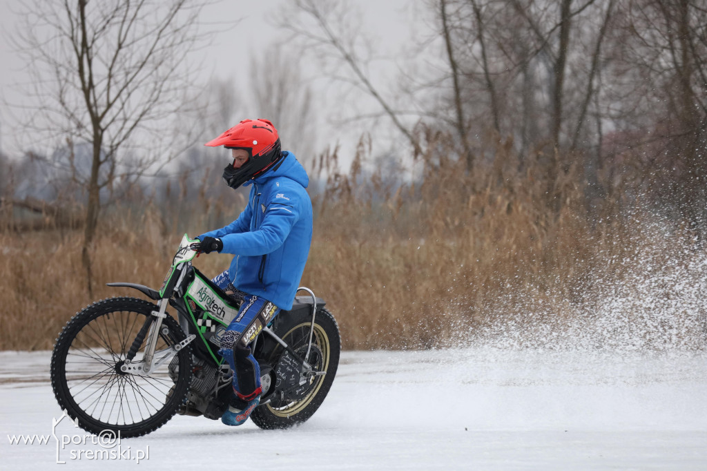 Amatorzy speedway,a na lodzie