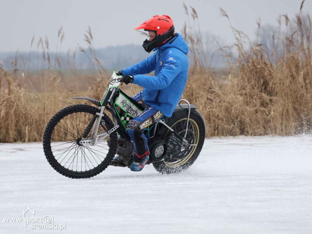 Amatorzy speedway,a na lodzie