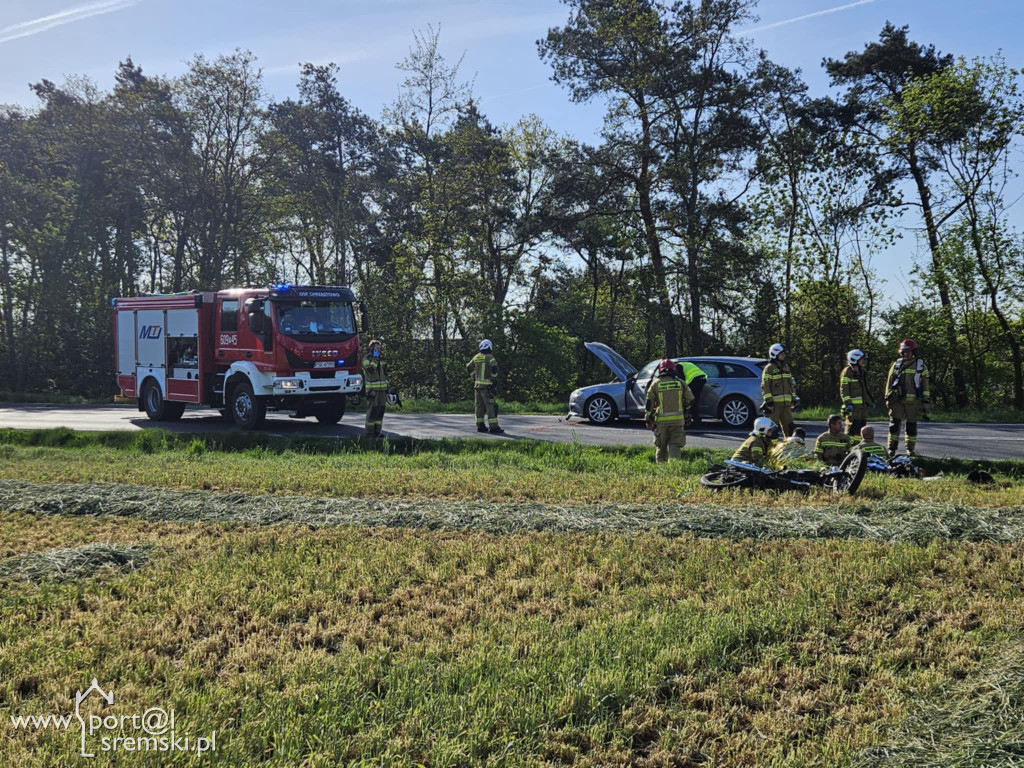 Wypadek na DW436 w Chrząstowie