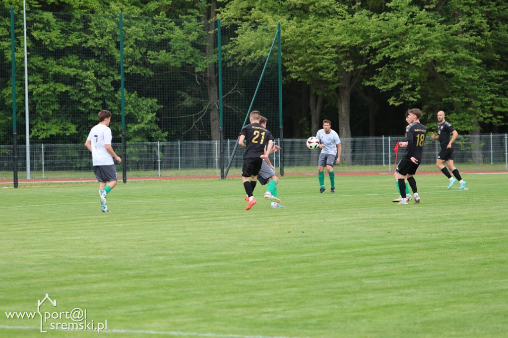 UKS Śrem - Olimpia Koło