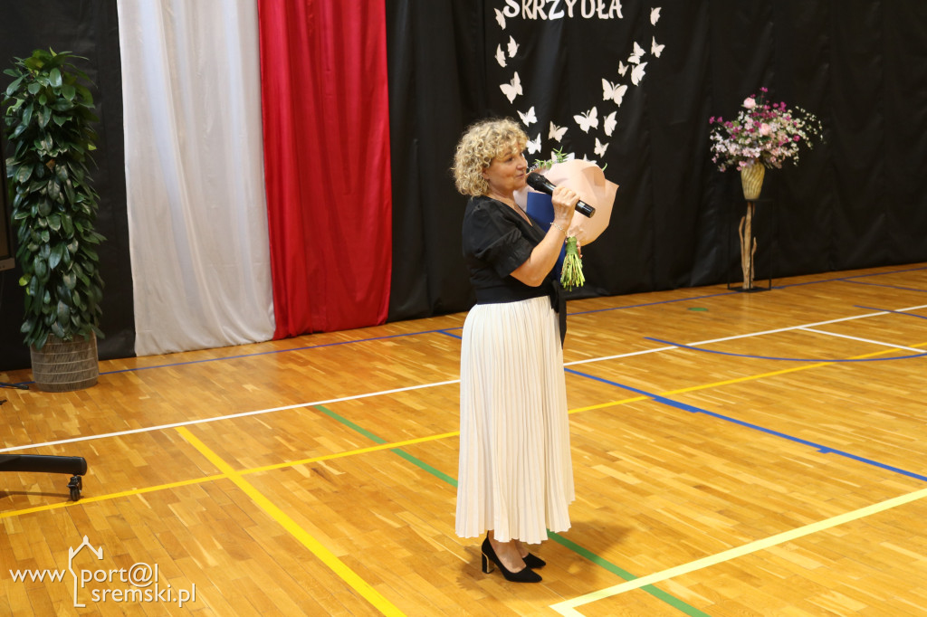 Zakończenie ósmych klas w Szóstce