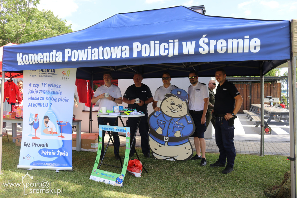 Pokazy sportów wodnych nad Jeziorem Grzymisławskim