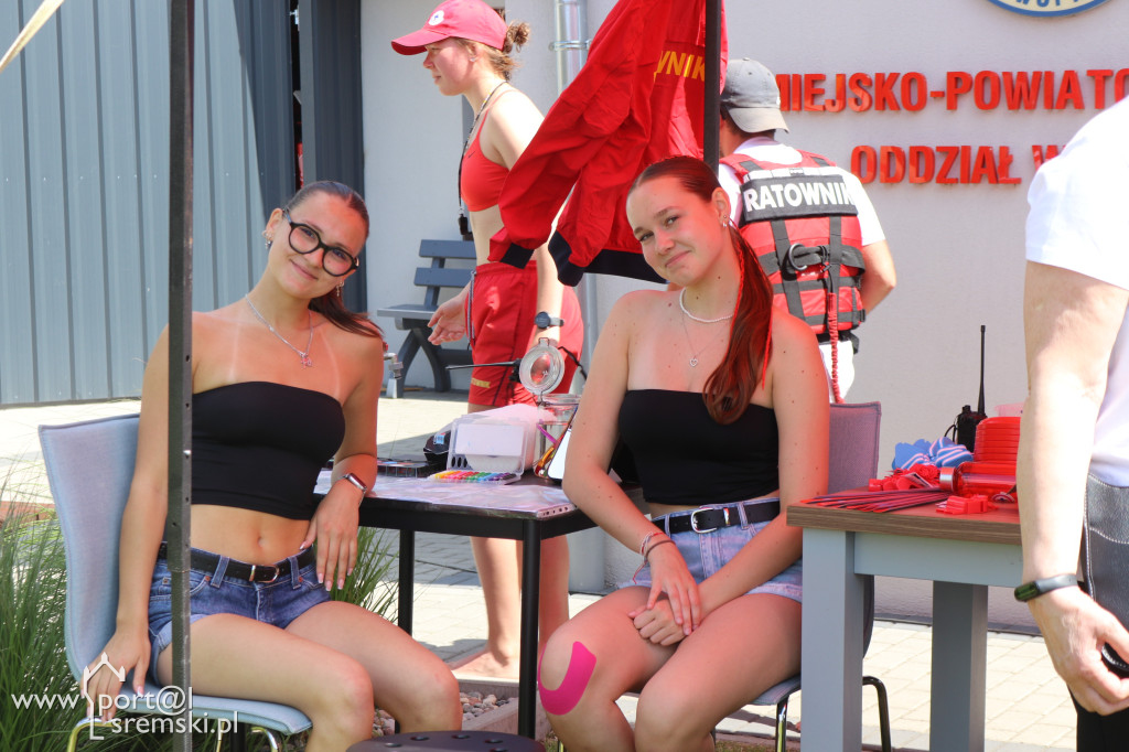Pokazy sportów wodnych nad Jeziorem Grzymisławskim