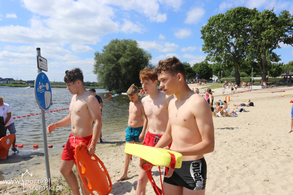 Pokazy sportów wodnych nad Jeziorem Grzymisławskim