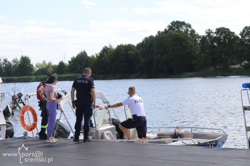 Pokazy sportów wodnych nad Jeziorem Grzymisławskim