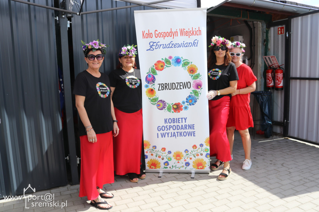 Pokazy sportów wodnych nad Jeziorem Grzymisławskim