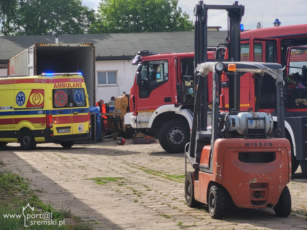 Wypadek przy pracy (ul. Podwale) w Śremie