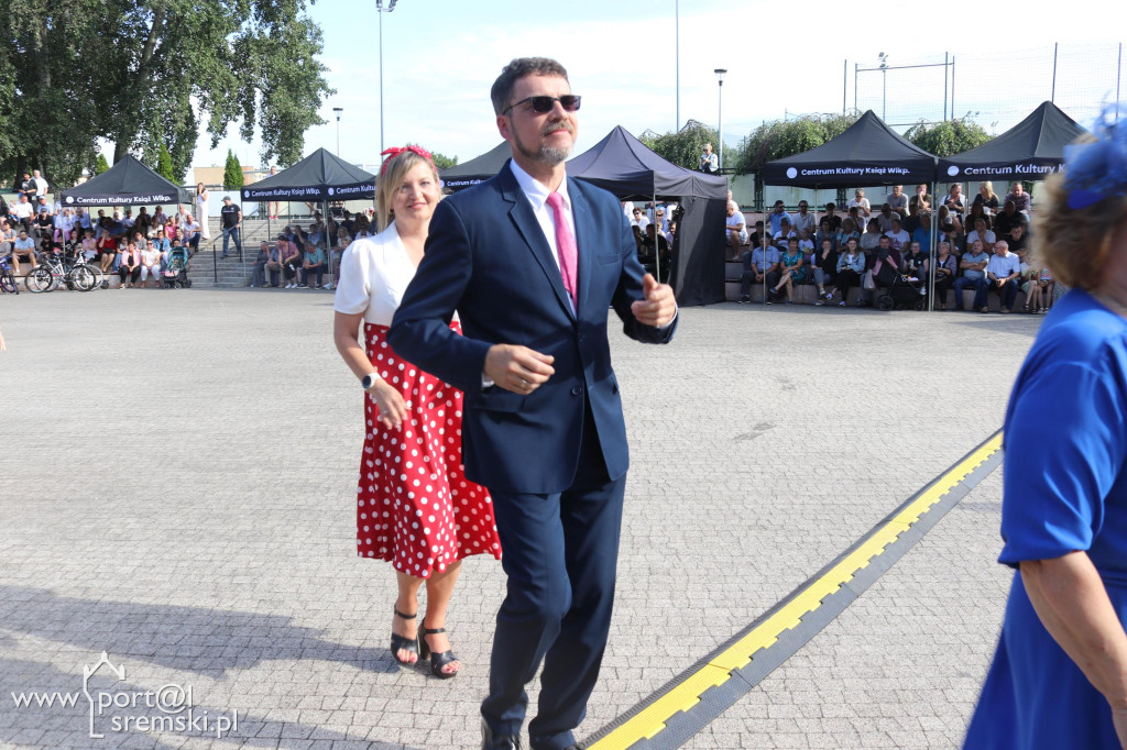 Wesele z czasów PRL-u w Książu Wlkp.