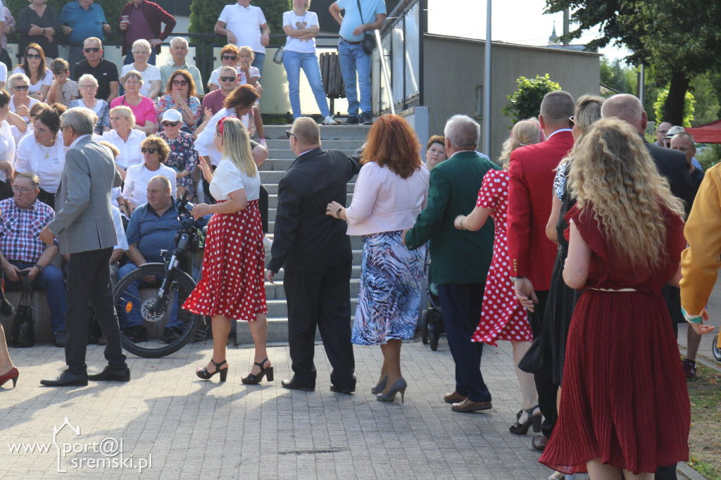 Wesele z czasów PRL-u w Książu Wlkp.