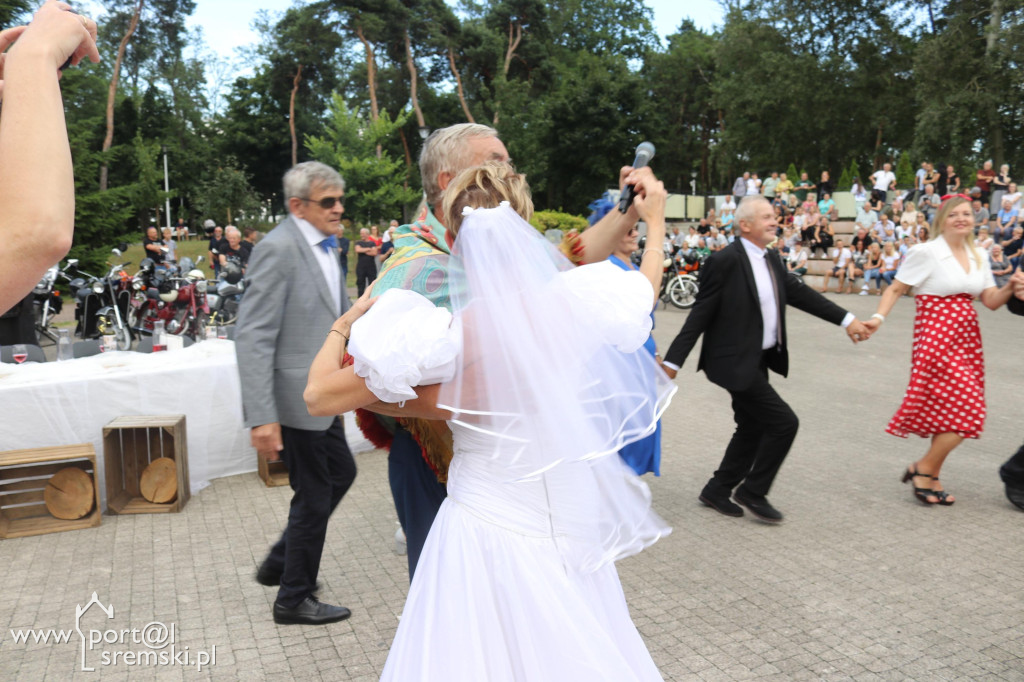 Wesele z czasów PRL-u w Książu Wlkp.