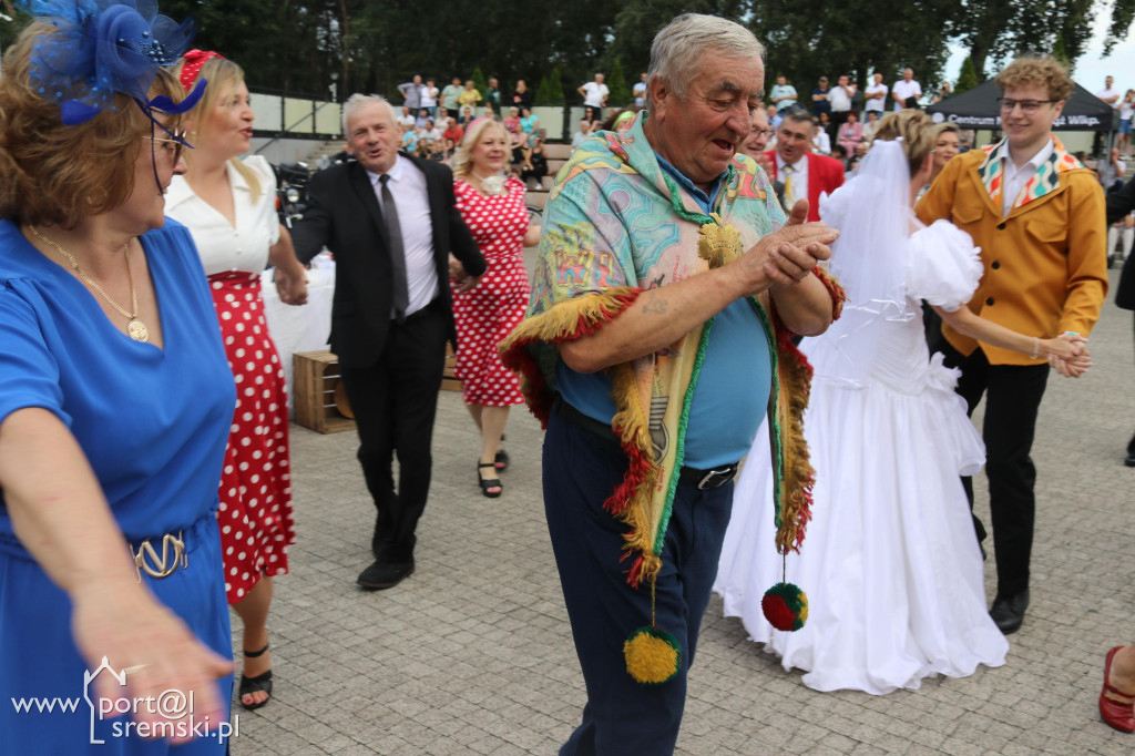Wesele z czasów PRL-u w Książu Wlkp.
