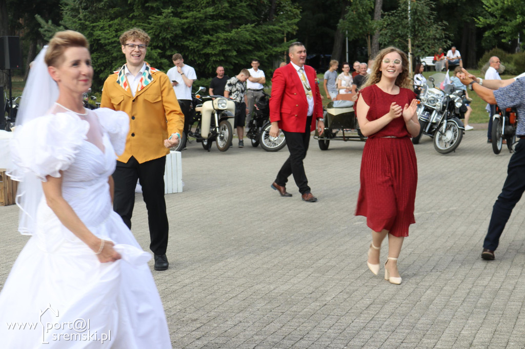 Wesele z czasów PRL-u w Książu Wlkp.