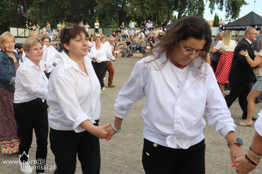 Wesele z czasów PRL-u w Książu Wlkp.