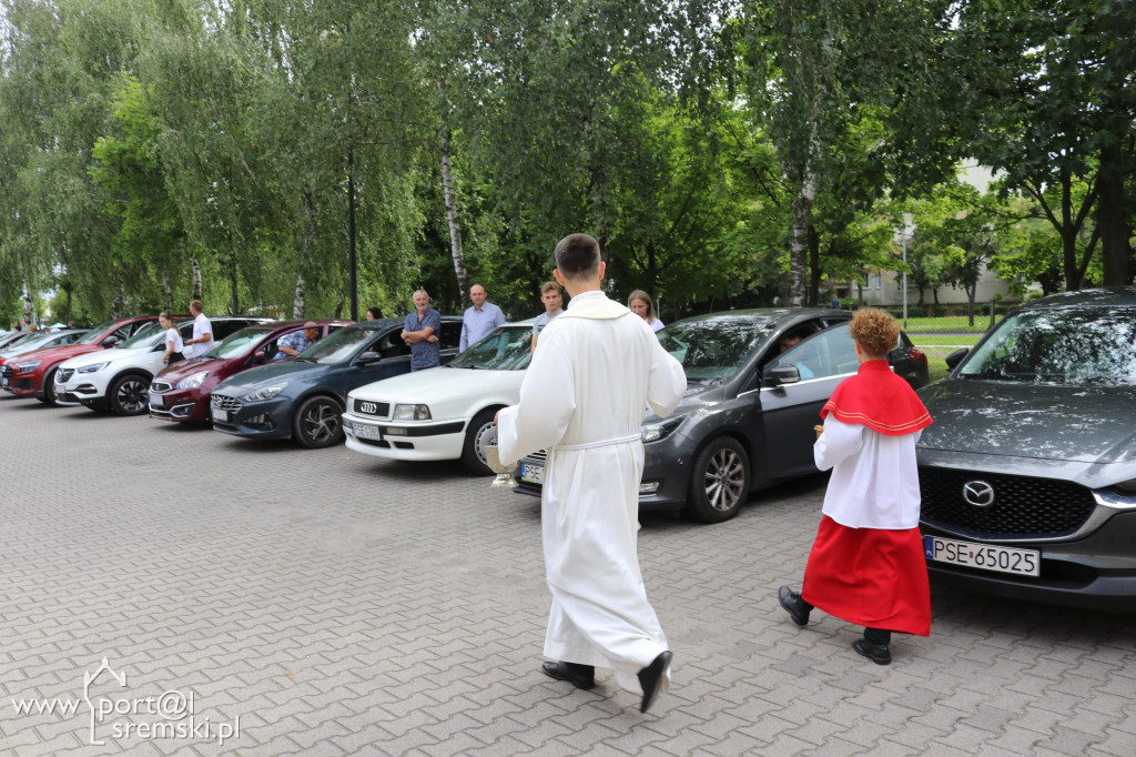święcenie pojazdów