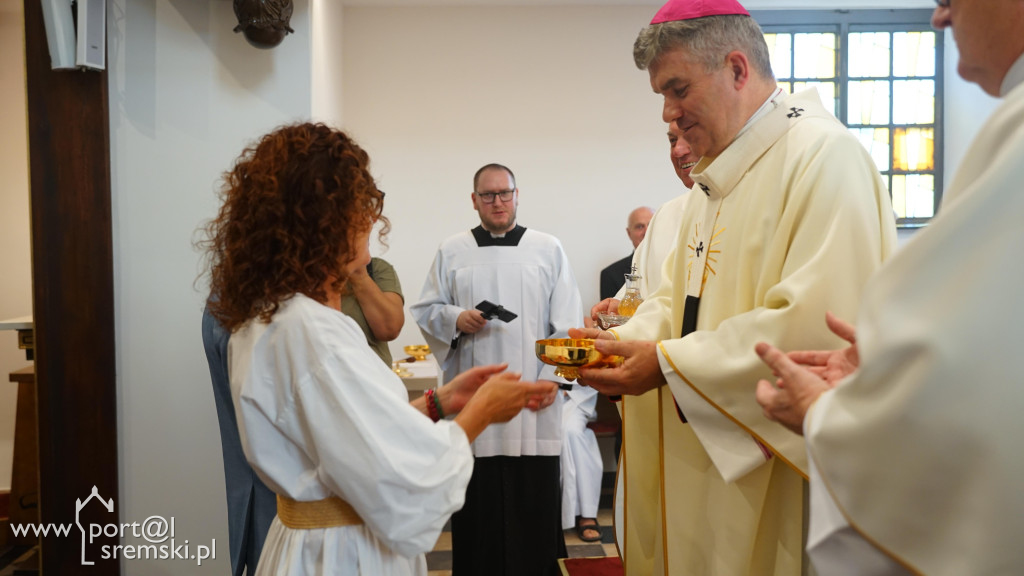 Uroczyste poświęcenie odrestaurowanego kościoła